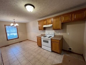 Building Photo - 103 E Pintail Dr