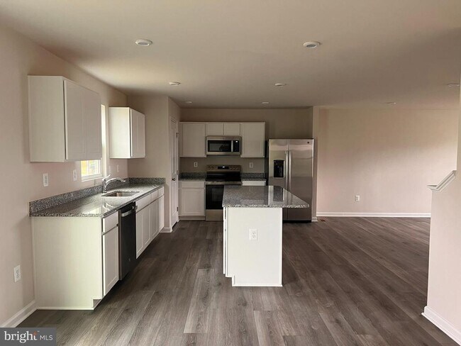 Foto del edificio - 801 Otero Ln