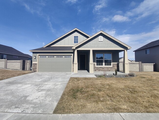 Building Photo - Gorgeous Newer Single Family Home in West ...