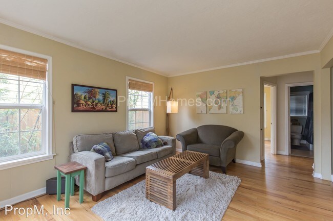 Foto del edificio - 2935 NE 77th Ave