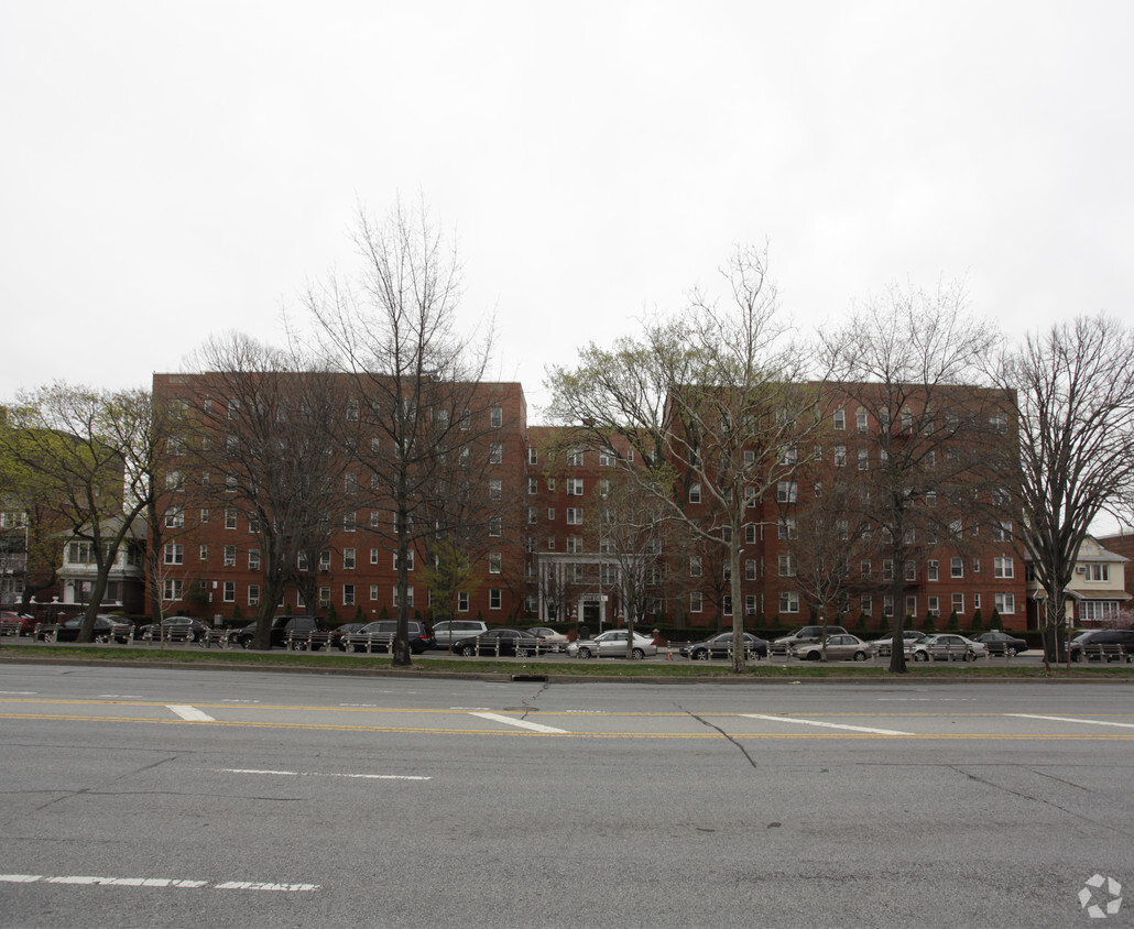 Building Photo - 1225 Ocean Pky