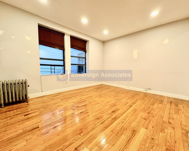 Foto del edificio - 645 W 160th St