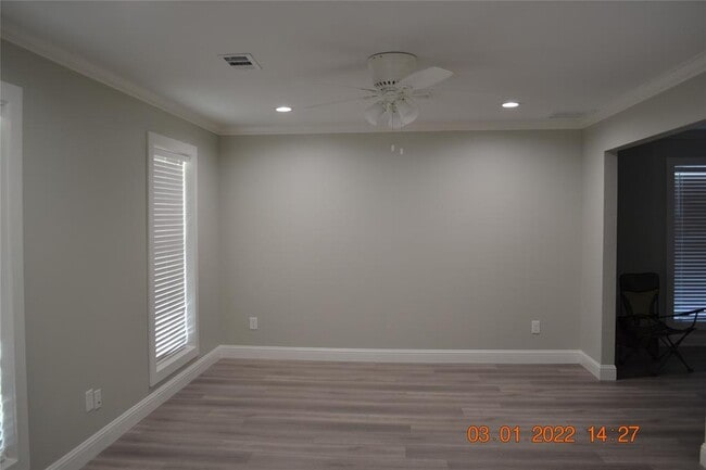 Building Photo - 14923 Perthshire Rd