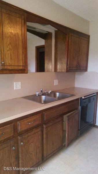 Foto del edificio - 2 br, 2 bath House - 3711 N Donna Ave