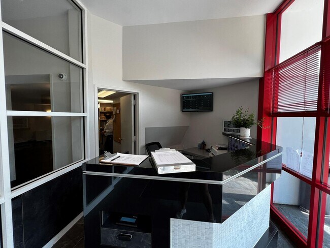 Foto del edificio - 10 Stewart Pl