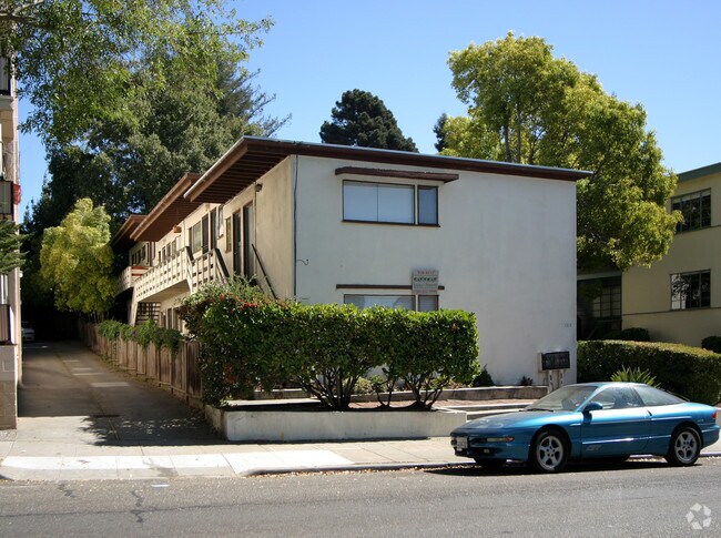Foto del edificio - 1313 Martin Luther King Jr Way