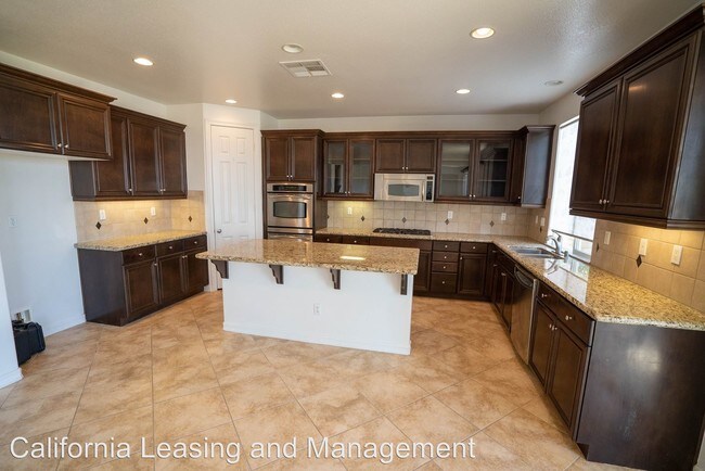 Building Photo - 4 br, 2.5 bath House - 19650 Mathilde Lane