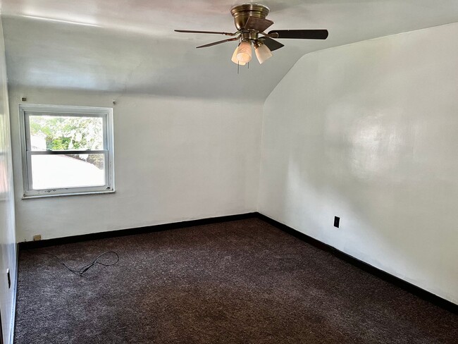 Building Photo - Lovely Three Bedroom Home - Window AC Unit...