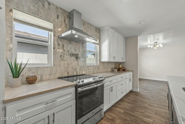 Foto del edificio - 5247 N 8th Pl
