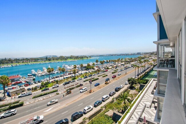 Foto del edificio - 1710 Avenida Del Mundo
