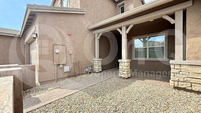 Building Photo - 1906 N 140th Dr