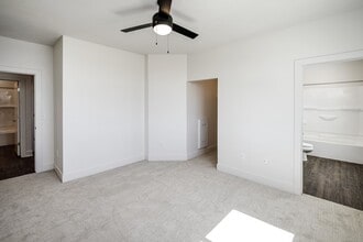 Primary Bedroom - Arno at Coventry