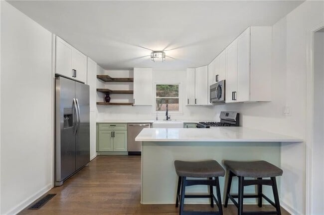 Foto del edificio - 3142 Chamblee Gap Rd