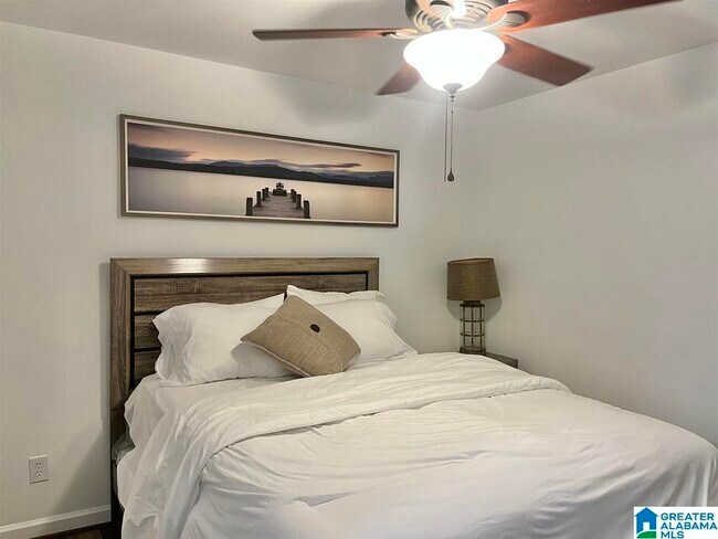 Foto del edificio - 1004 Patton Creek Ln