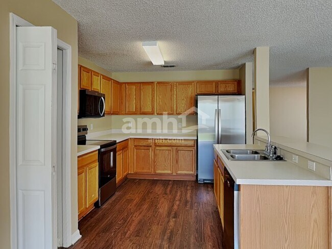 Foto del edificio - 14610 Rockledge Grove Ct