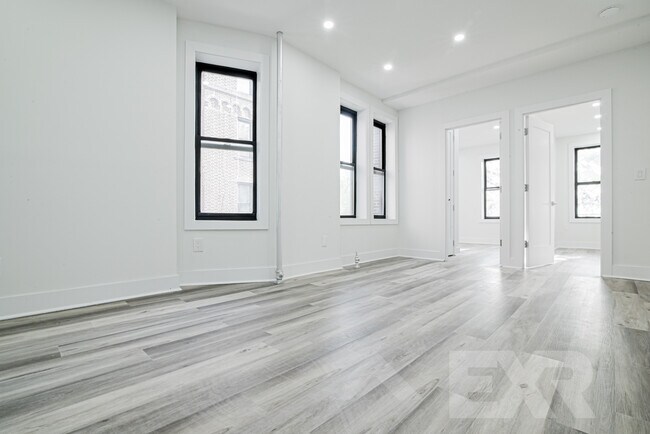 Foto del edificio - 1155 E 35th St