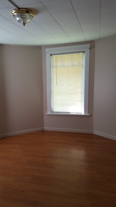 Foto del edificio - 421 Red Lake Blvd