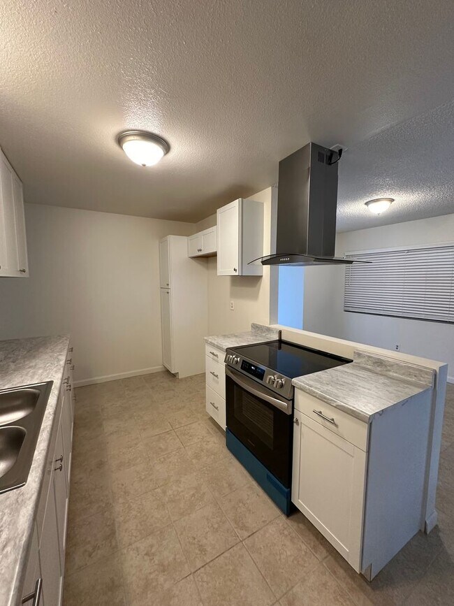 Foto del edificio - Single story, 4BD/2BA - Moreno Valley