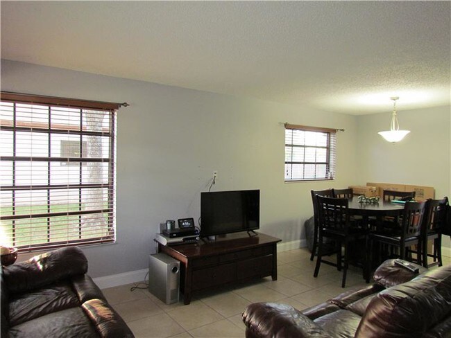 Foto del edificio - 13255 SW 57th Terrace