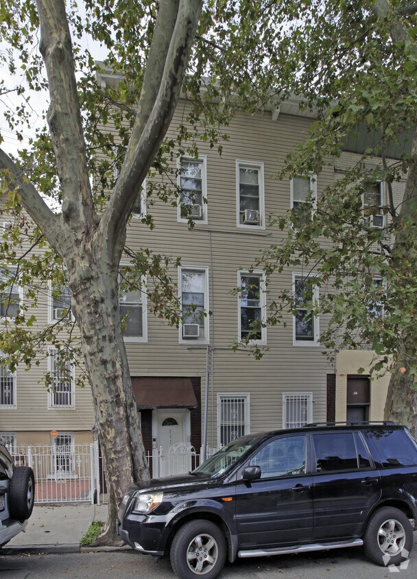 Primary Photo - 301 Halladay St
