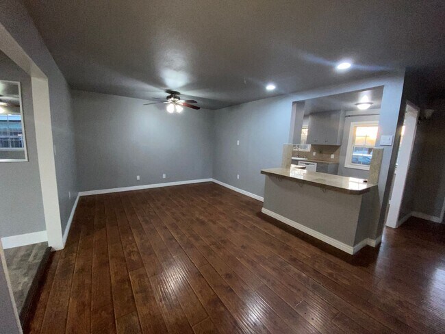 Building Photo - Granite Hills 4 Bedroom Home!