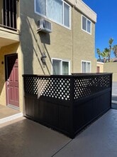 Building Photo - 6750 Beadnell Way