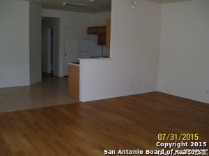 Building Photo - 5040 Anacacho St