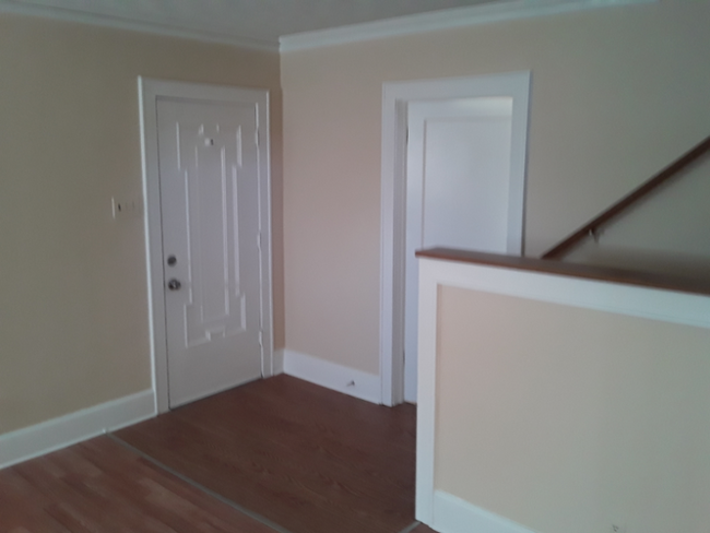 Building Photo - 871 Brittain Rd