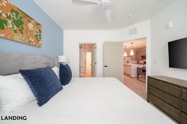 Building Photo - 100 Wilton Cir