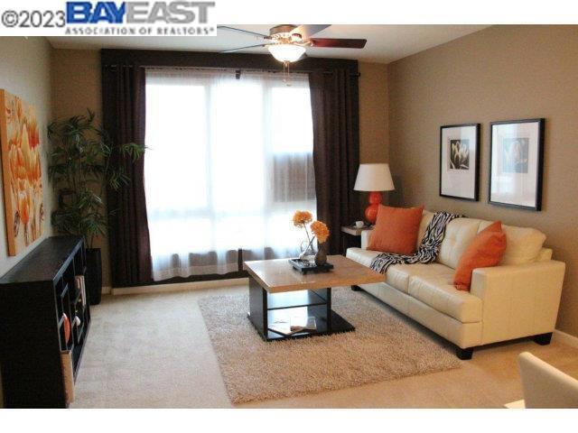 Building Photo - 1101 S Main St