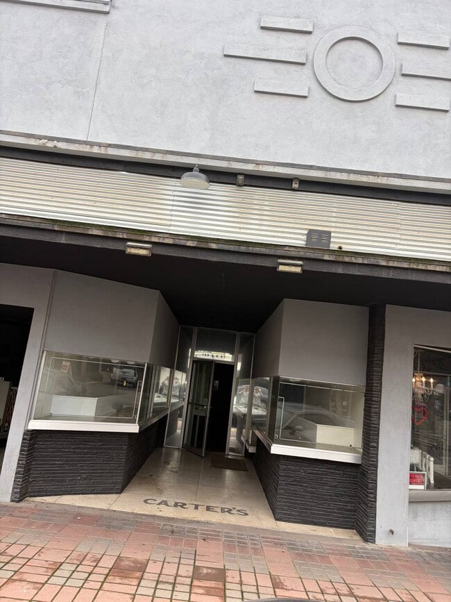 Foto del edificio - 133 S K St