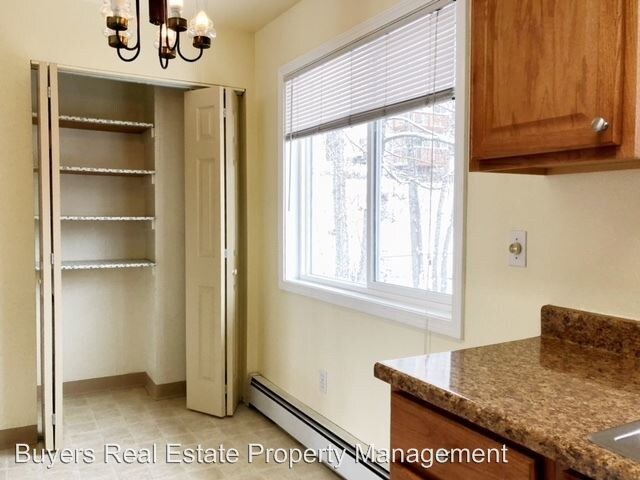 Foto principal - 2 br, 1 bath Apartment - 1531 Eagle Street