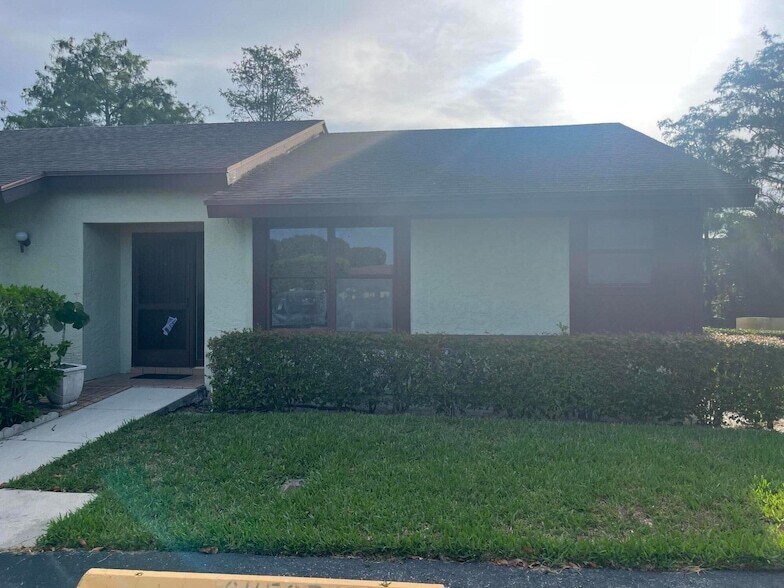 Photo - 270 Beaver Dam Ct