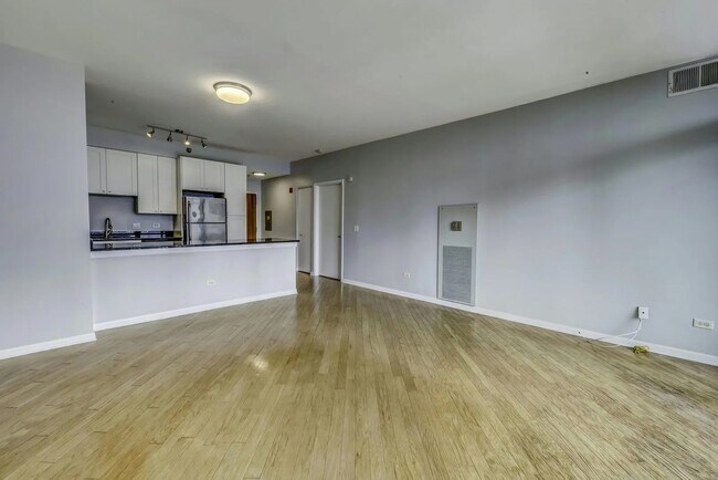 Foto del edificio - 435 W Erie St
