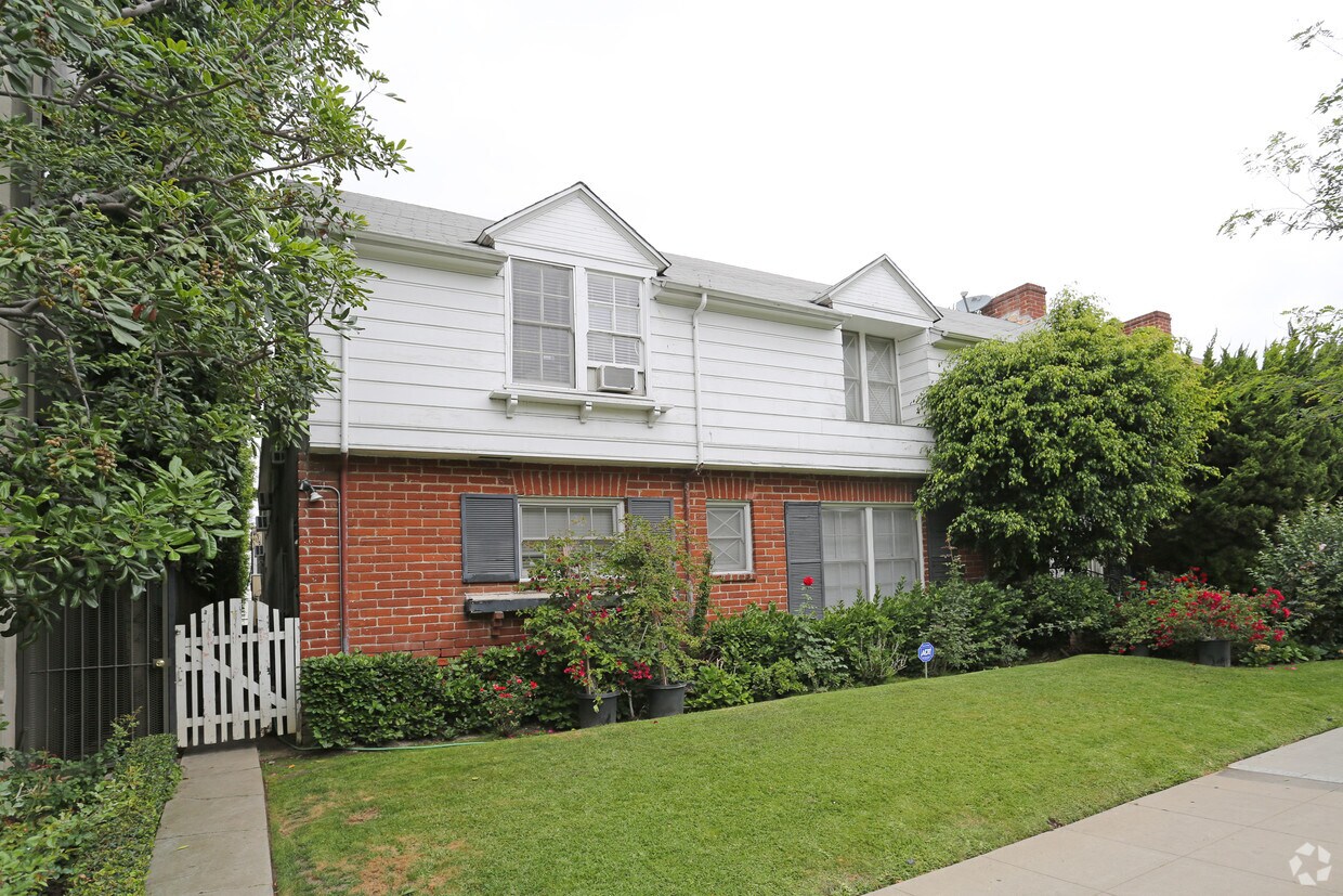 149 S Peck Dr, Beverly Hills, CA 90212 Apartments in Beverly Hills