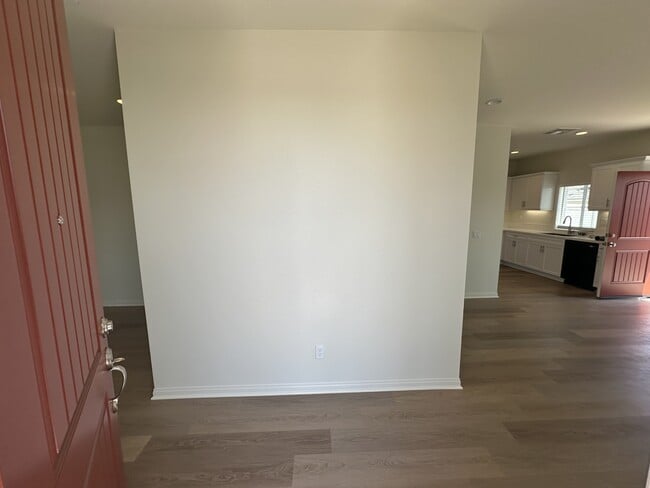 Photo - 2246 W Mill St House