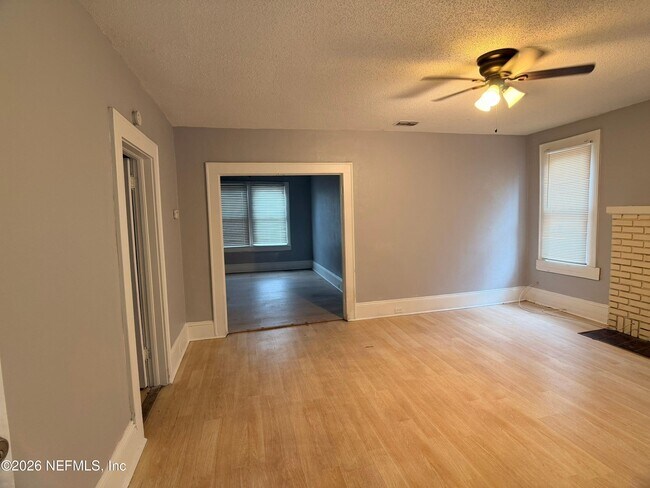 Foto del edificio - 511 Ivy St