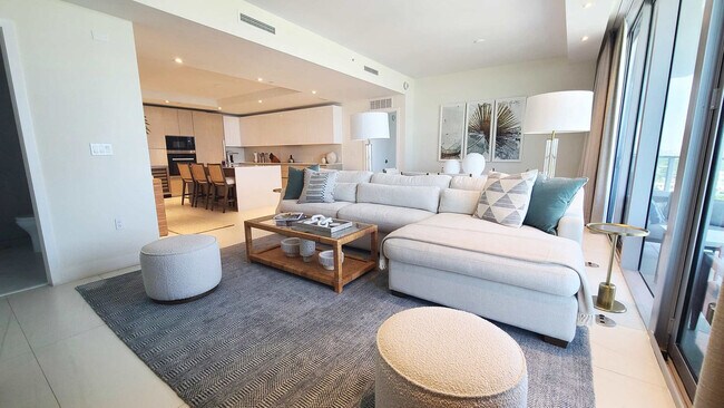 Foto del edificio - 3100 N Ocean Dr