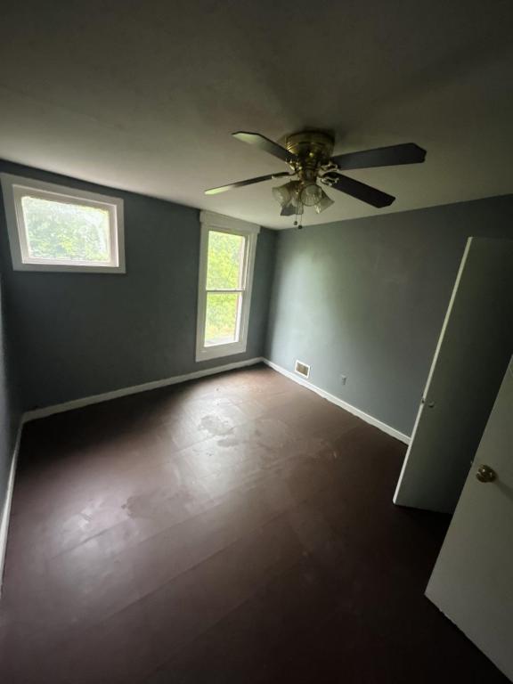 Building Photo - 305 S Franklintown Rd