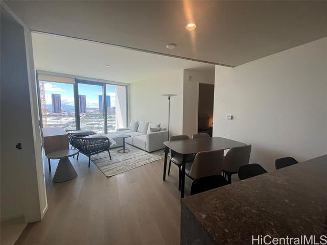 Foto principal - 1000 Auahi St