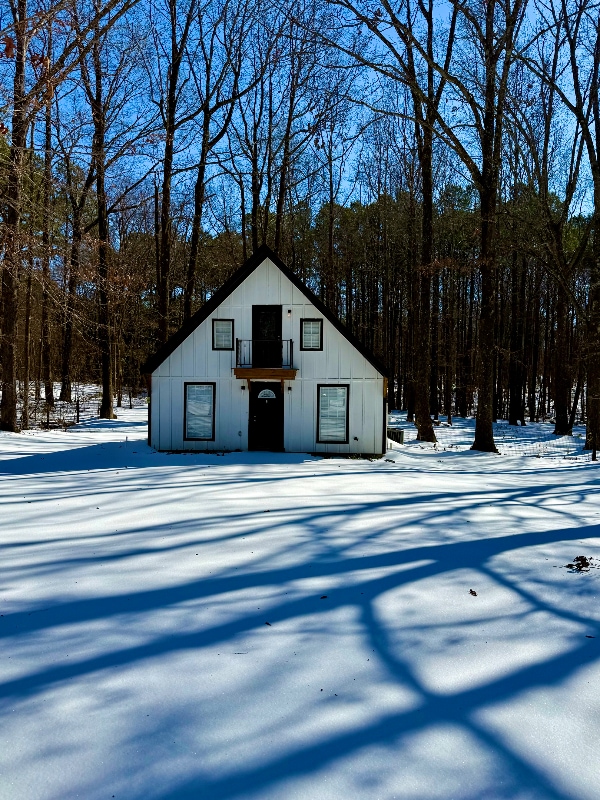 Building Photo - 664 Confederate Ridge Dr