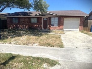Building Photo - 742 Purdue Rd