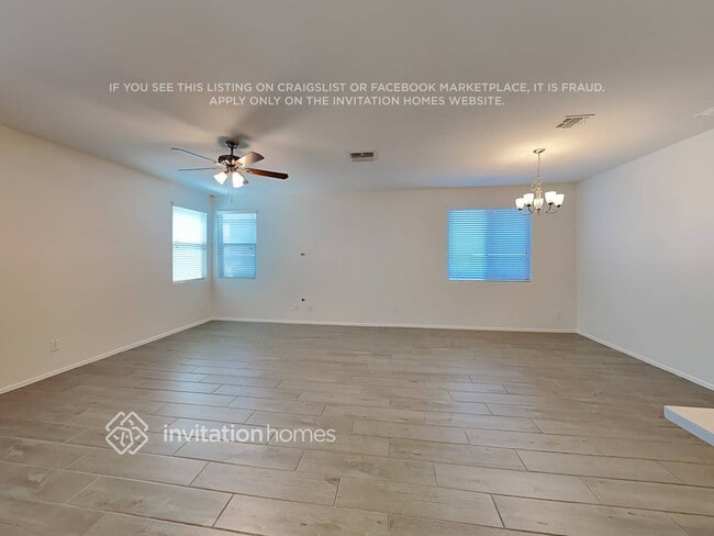 Foto del edificio - 12241 W Hide Trail