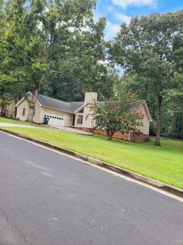 Foto del edificio - 2104 Pleasant View Ct SW