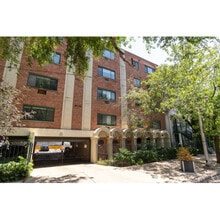 Building Photo - 1533 N Wieland St