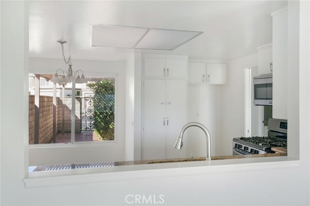 Foto del edificio - 5540 E Vista Del Este