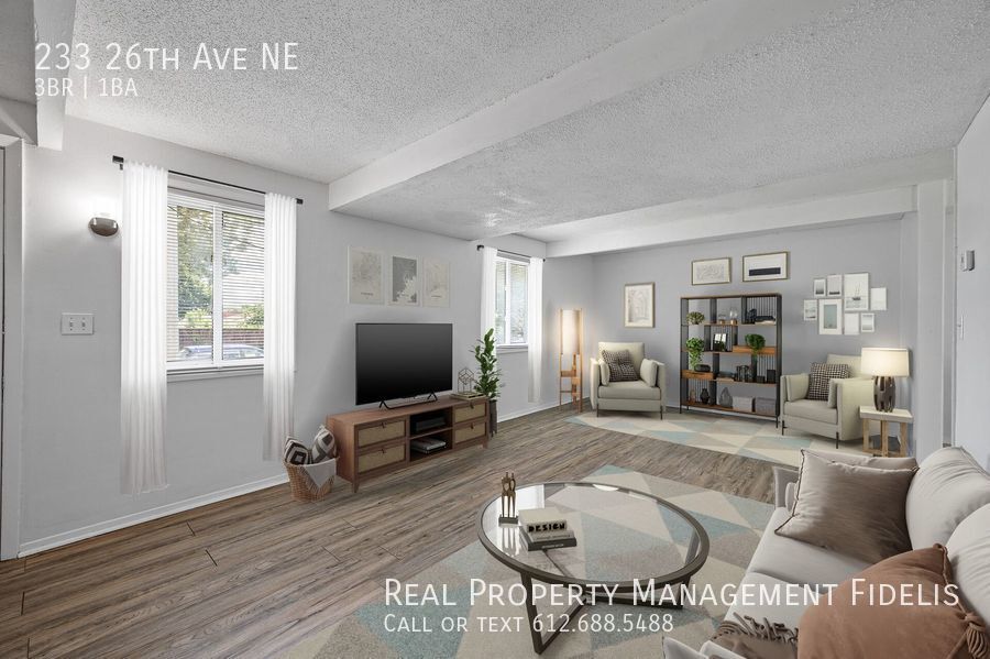 Primary Photo - 233 26th Ave NE
