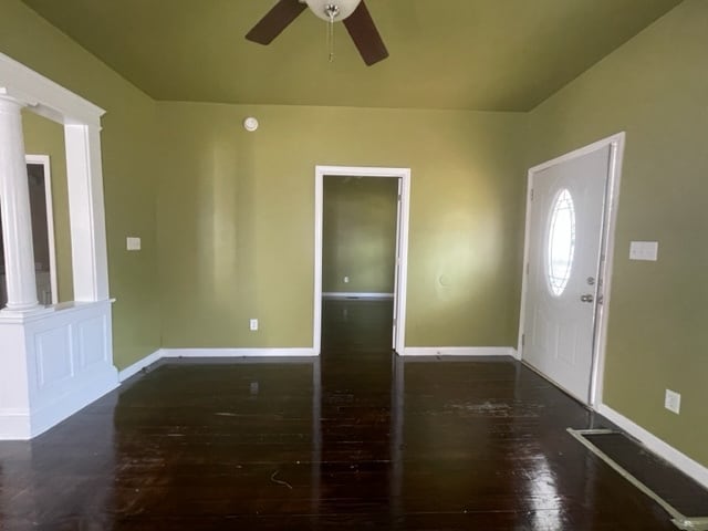 Building Photo - 411 Studebaker St