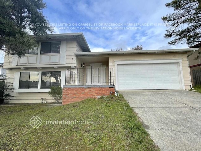 Building Photo - 112 Royal Ct