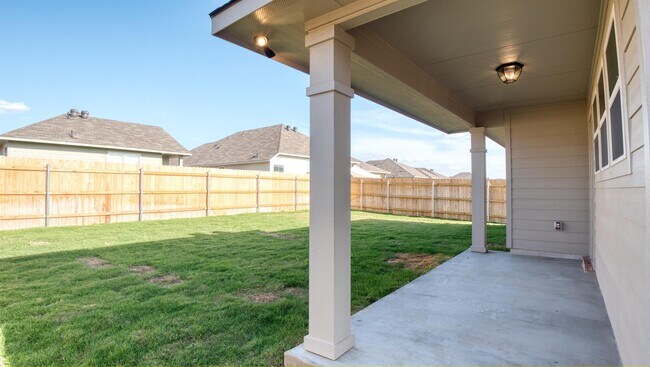 Foto del edificio - 623 Hollyhock Dr